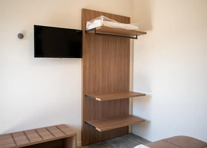 Roveleto Camere בית הארחה Roveleto